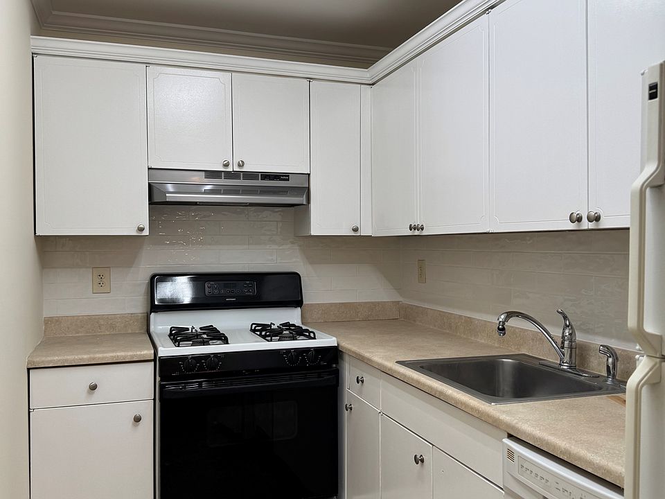 1st image of 235 Henry Ave Unit 12E