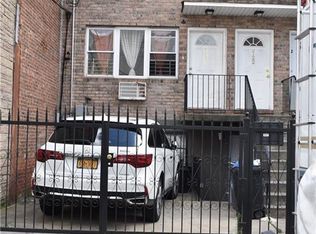 722 E 214th St, Bronx, NY 10467
