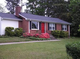 106 Caldwell St, Greer, SC 29651