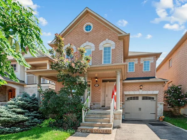 39 Chardonnay Dr, Vaughan, ON L4J 8R8