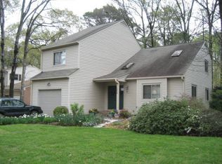 1774 Lafayette Dr, Hampton, VA 23664