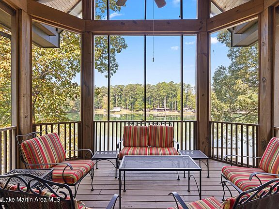 2nd image of 59 Driftwood Point Rd