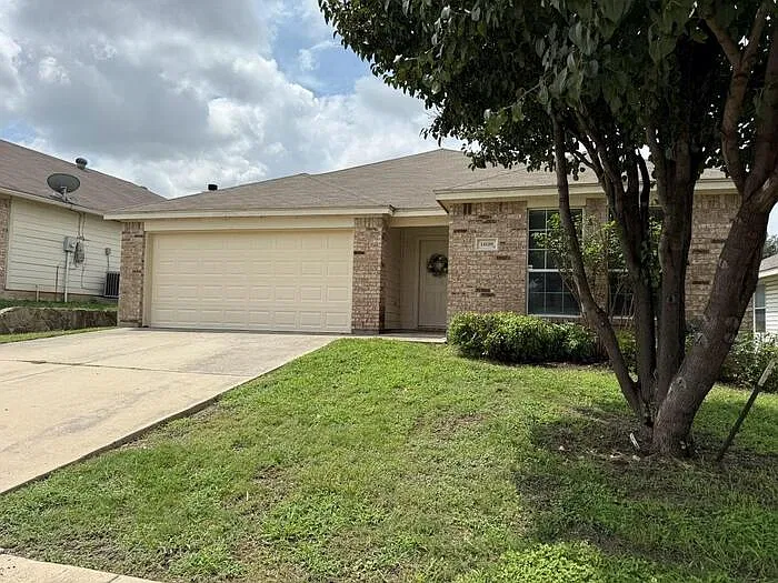 3 bed, 2.0 bath, $1,995 — Photo 1