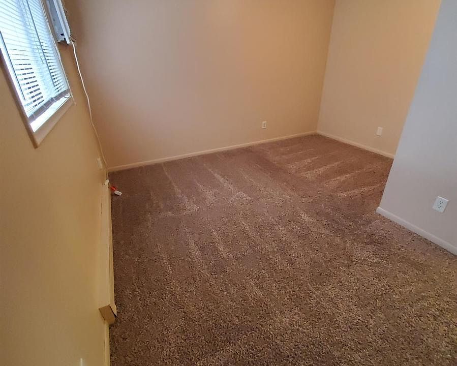 1st image of 3811 Sandhurst Dr APT 208