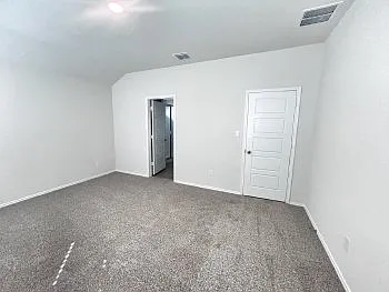 1644 Layne Loop — Photo 14