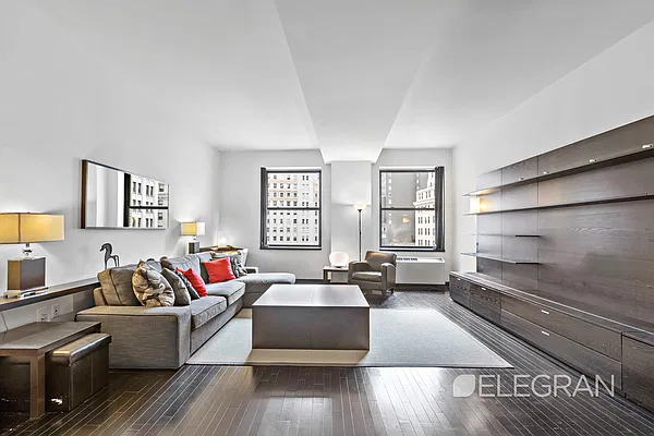 Rented by (Legacy) Elegran | media 8