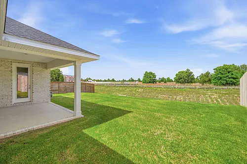 593 Alleyoak Ln Photo 1