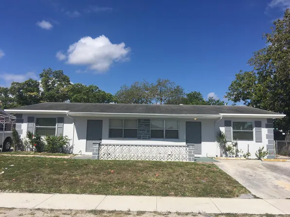 3plex 19134-36 NW 2nd Court - 2, 19136 NW 2nd Ct, Miami, FL 33169