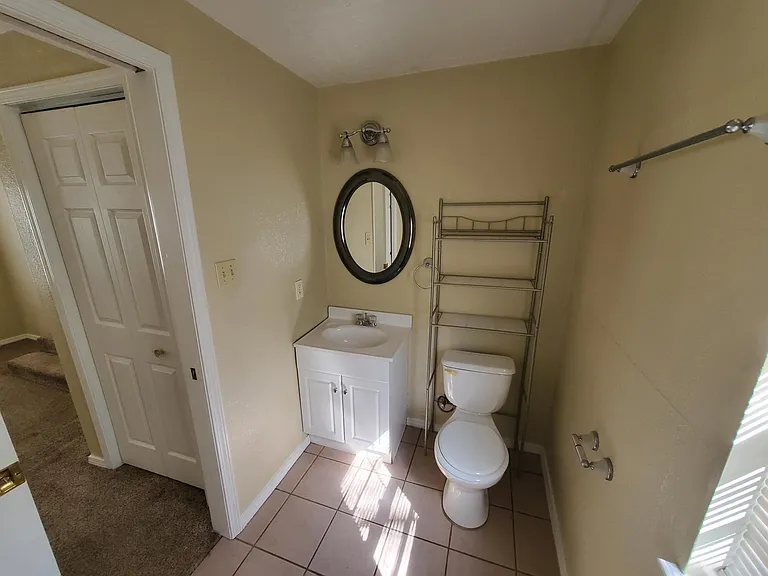 1414 NW Lincoln Ave — Photo 24