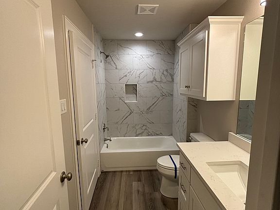 4th image of 11366 Timber Creek Dr