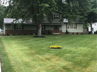 1085 Vermilion Rd, Vermilion, OH 44089