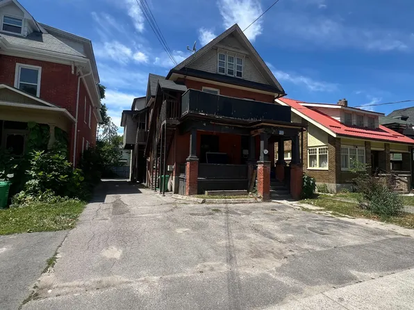 541 Aylmer St N, Peterborough, ON K9H 3W6