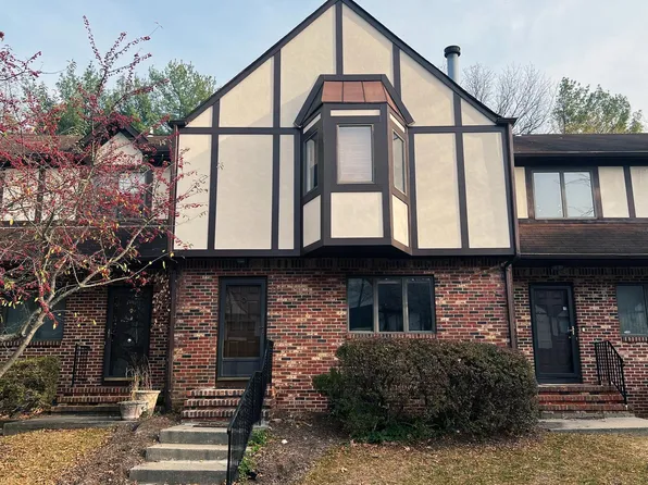 11 Cromwell Ct, Ewing, NJ 08628