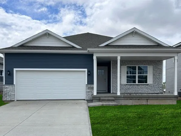 3388 Craven Dr, Coralville, IA 52241