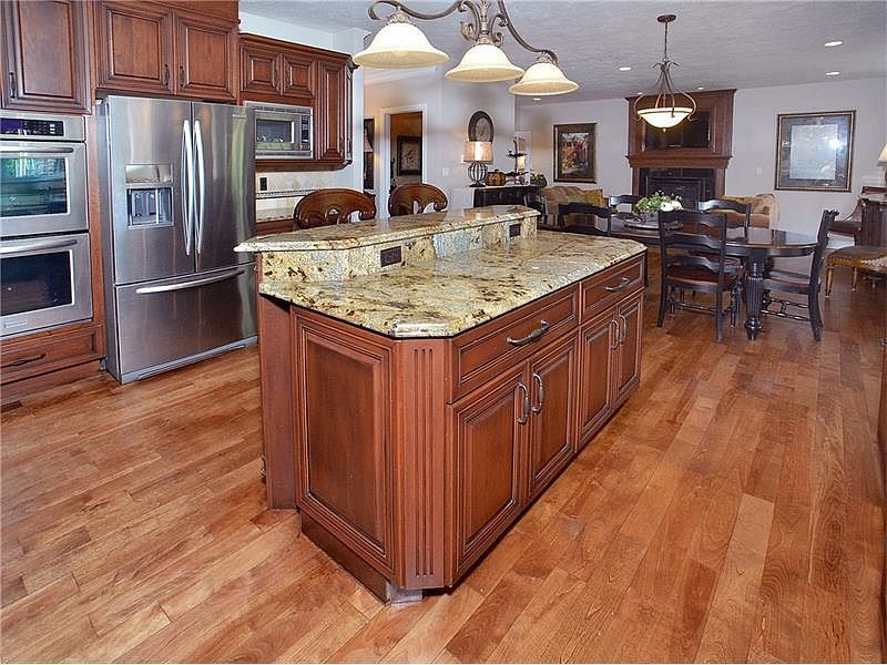 1321 Woodbridge Dr, Latrobe, PA 15650 Zillow