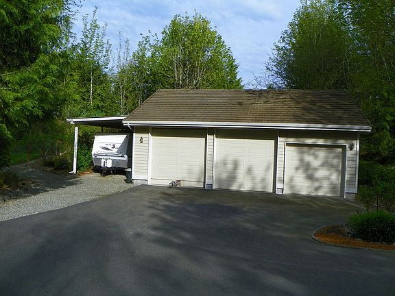 2nd garage/Rv carport