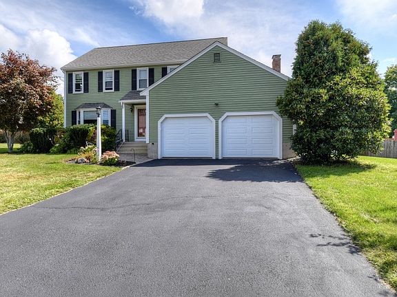 2nd image of 39 Ledgeview Dr