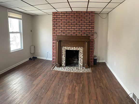 2nd image of 2022 Plainview Ave APT 2
