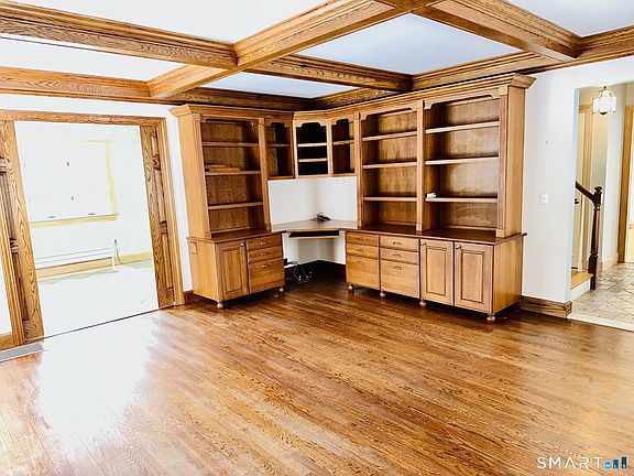 5th image of 94 Haystack Road