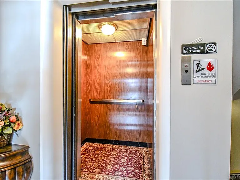 121 E Schantz Ave #3 — Photo 6