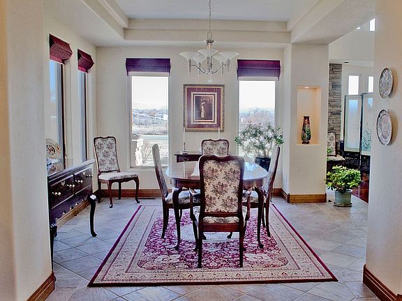 Formal Dining Area