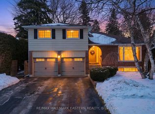 946 Beaufort Ct, Oshawa, ON L1G 7J8