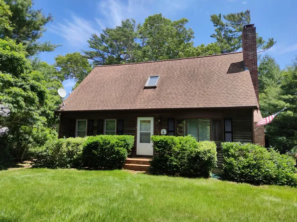 729 Old Barnstable Road, Teaticket, MA 02536