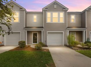 130 Gaura Ln, Summerville, SC 29483