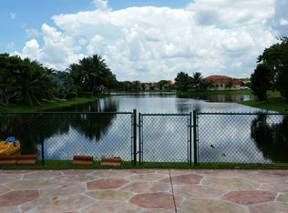 15269 SW 35th Ter, Miami, FL 33185