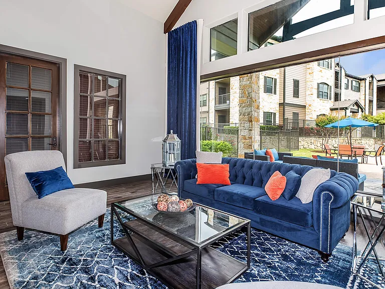 Town Creek Village Apartments — Photo 14