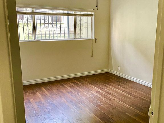 5th image of 3420 Council St
