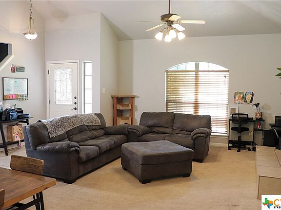 3rd image of 1500 E Port Dr