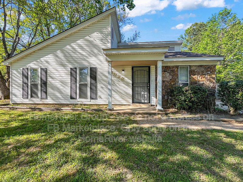 1st image of 3928 Timberwood Dr