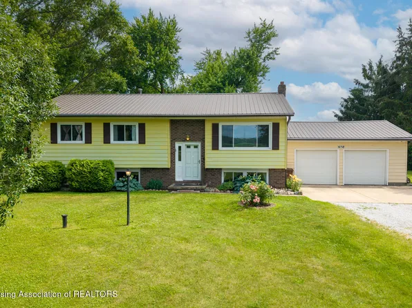 4158 Doane Hwy, Potterville, MI 48876