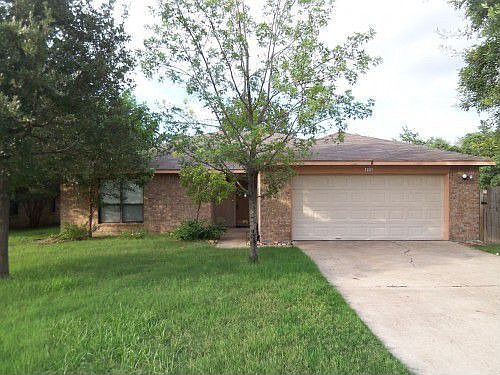 1st image of 1409 Bayou Woods Dr