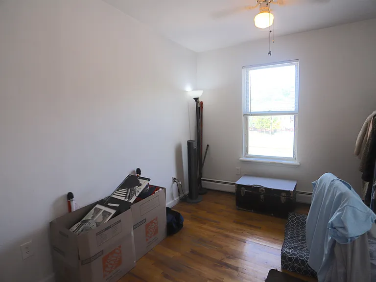 423 Jackson St #3 — Photo 8