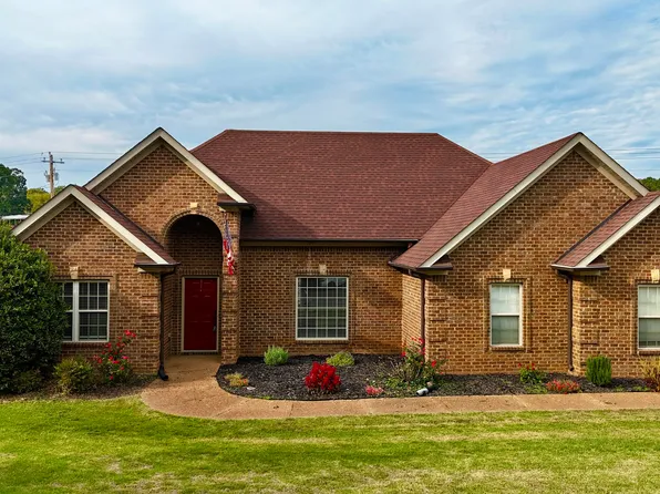 103 Highbury St, Medina, TN 38355