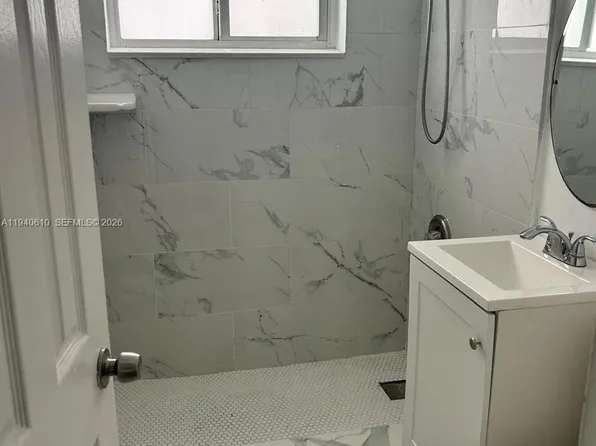 7330 Harding Ave APT 4, Miami Beach, FL 33141