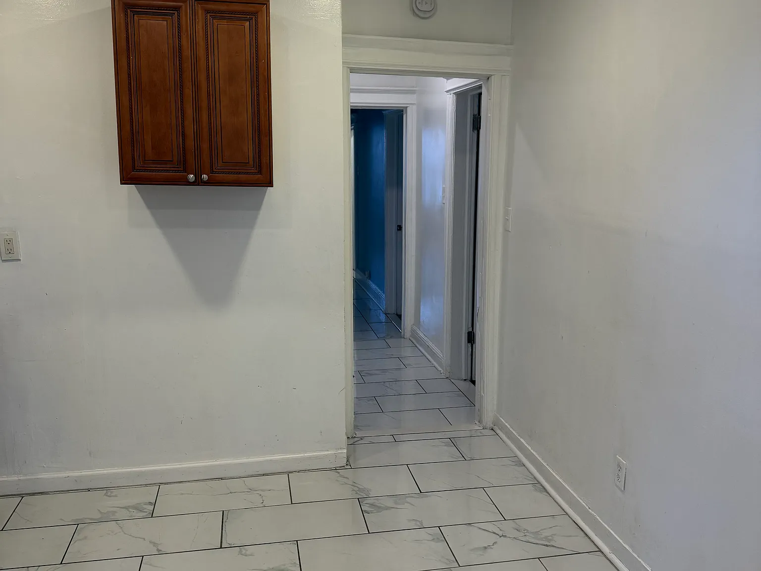 4 bed, 1000 sqft, $2,500 — Photo 3
