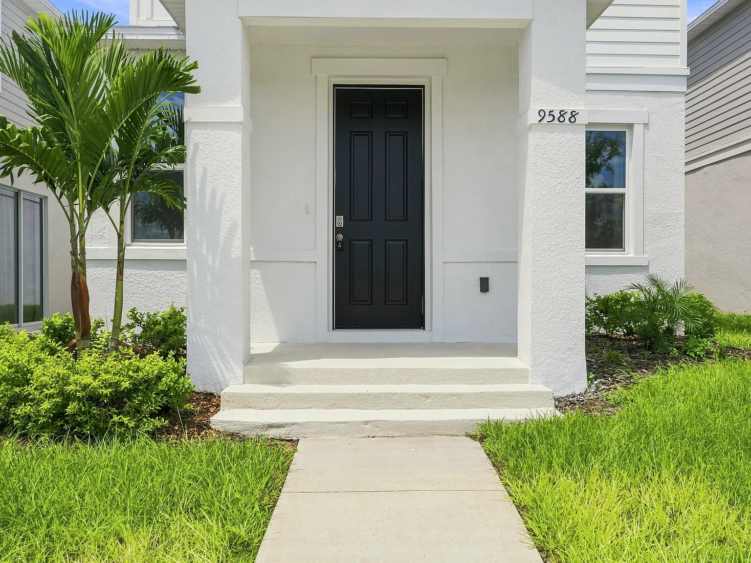 3 bed, 2.5 bath, 1573 sqft, $2,500 — Photo 2
