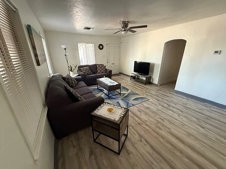 3438 E Lee St — Photo 9