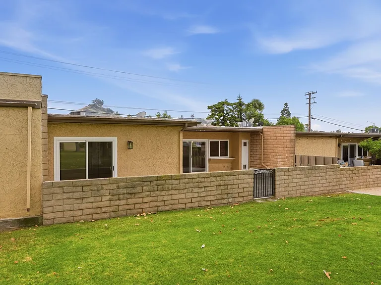 725 Palomares Ave — Photo 28