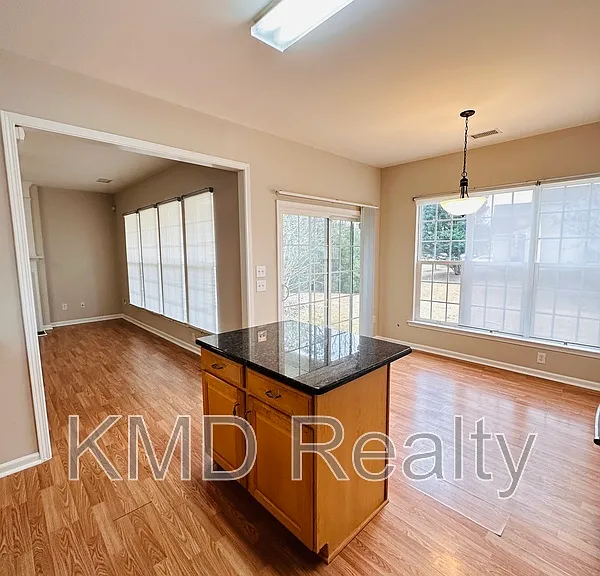 8419 Heron Glen Dr — Photo 6