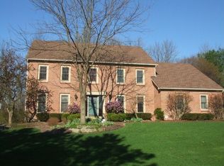 7981 Holyrood Ct, Dublin, OH 43017