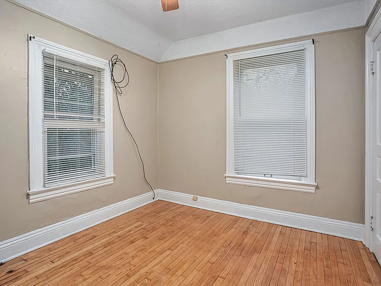 250 Paris Ave SE #4 — Photo 7