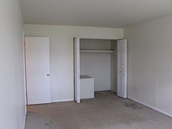 Bedroom 2- spacious closet and storage