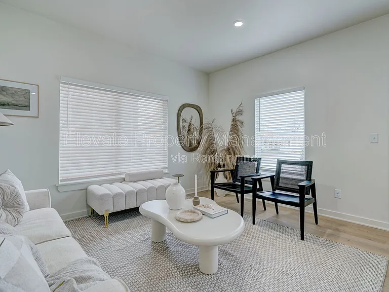 1614 NW 17th St #5 — Photo 12