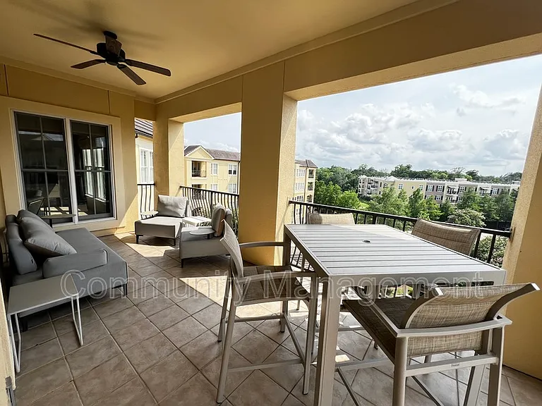 998 Stanford Ave #518 — Photo 19