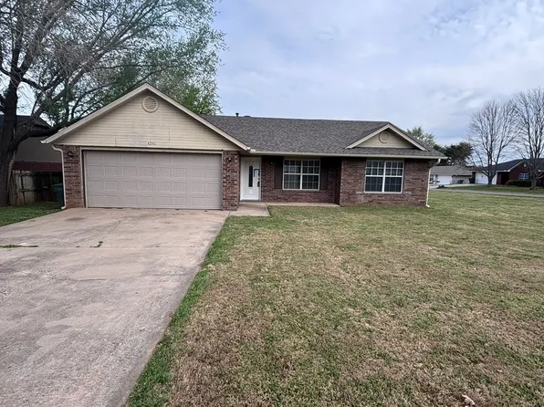 4246 W Patrick St, Fayetteville, AR 72704
