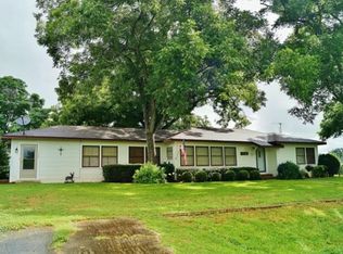 14304 Us Hwy 90a W, Gonzales, TX 78629